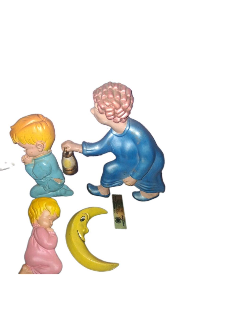 LOT Vintage Hand Painted Ceramic Praying Children Wall Plaques Boy Girl Set of 4